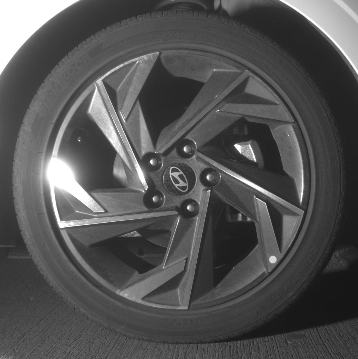 Used 2025 Hyundai Elantra SEL image 13