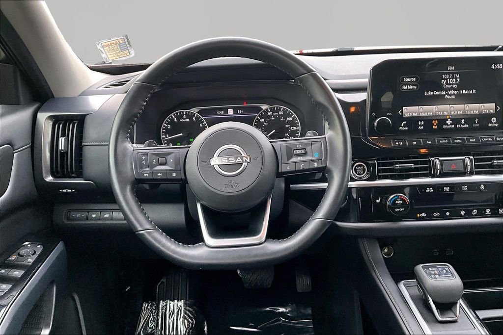 Used 2022 Nissan Pathfinder SL image 8