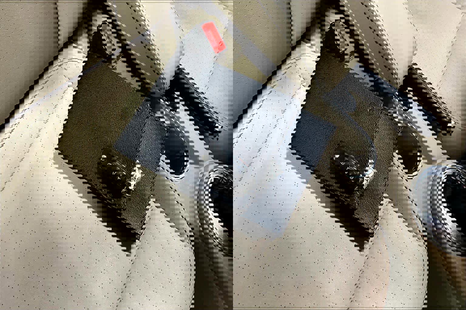 Used 2015 Volkswagen Beetle R-Line image 20