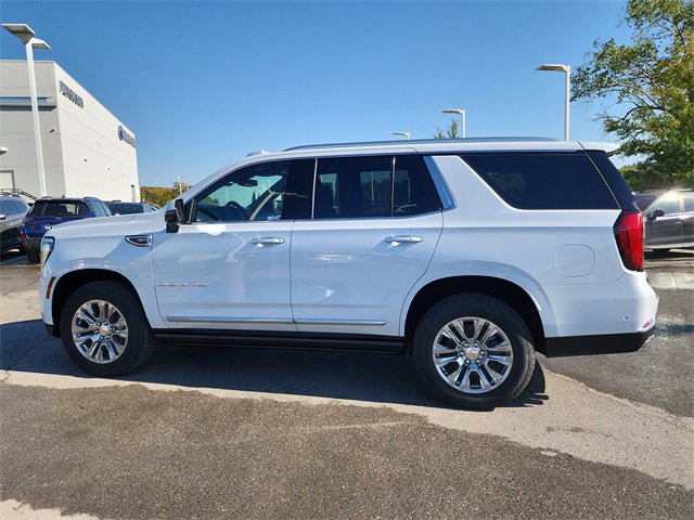 New 2026 GMC Yukon Denali w/ Sun & Power Step Package image 7