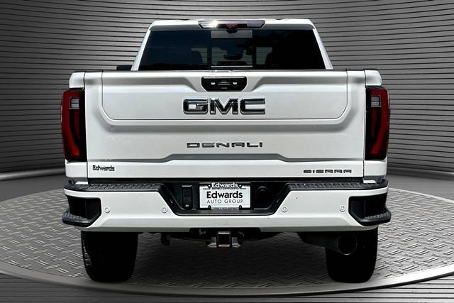 Used 2024 GMC Sierra 2500 Denali Ultimate AWD/4WD image 5