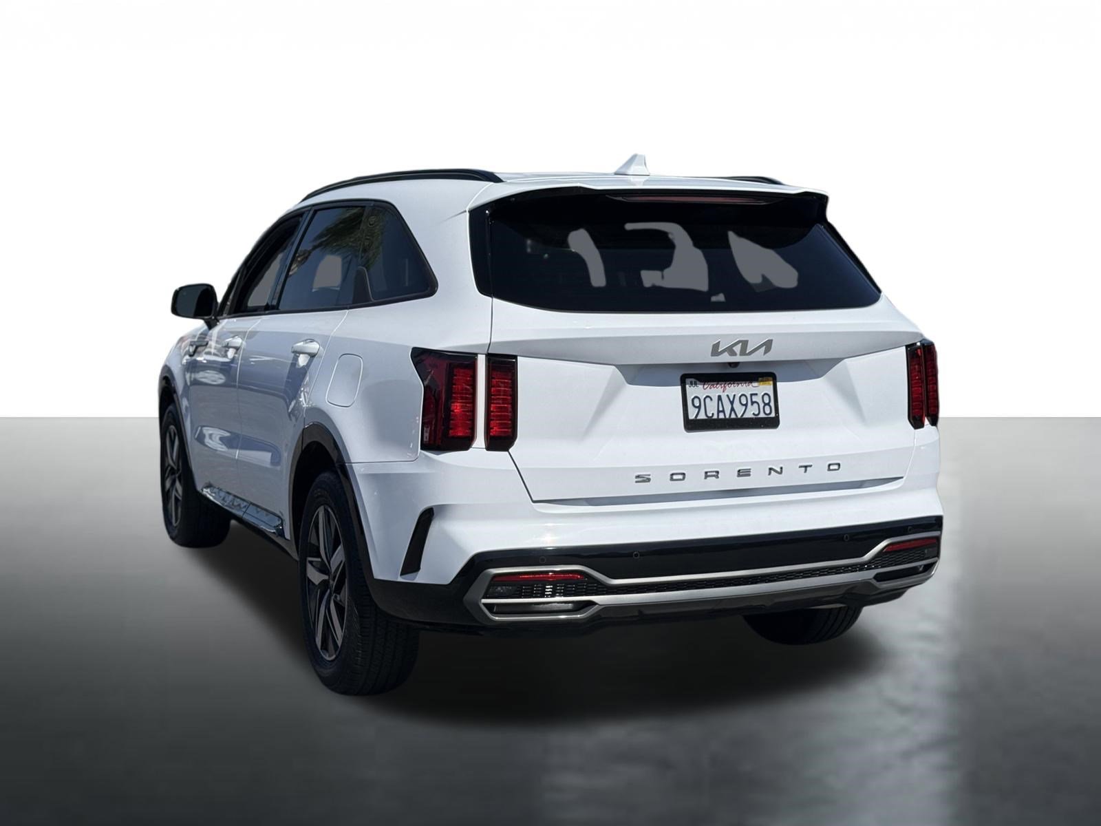 Certified 2022 Kia Sorento S image 5