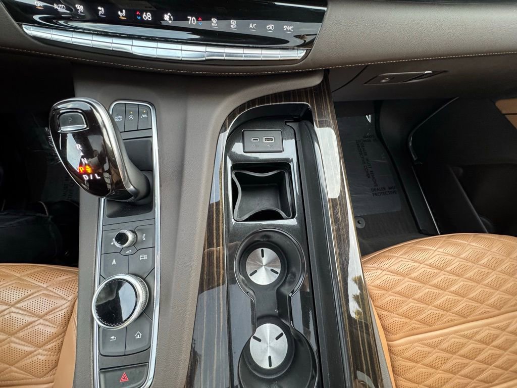 Used 2022 Cadillac Escalade Sport w/ LPO, ONYX Package image 22