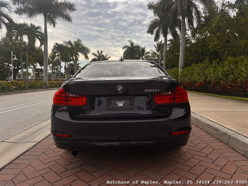 Used 2015 BMW 320i Sedan RWD image 6