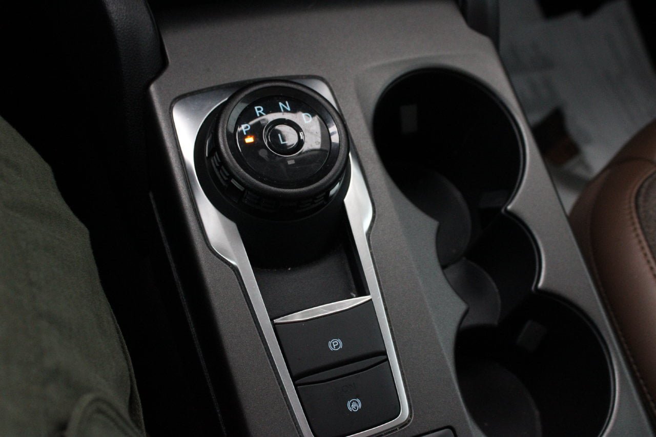 Used 2025 Ford Bronco Sport Outer Banks AWD/4WD image 18