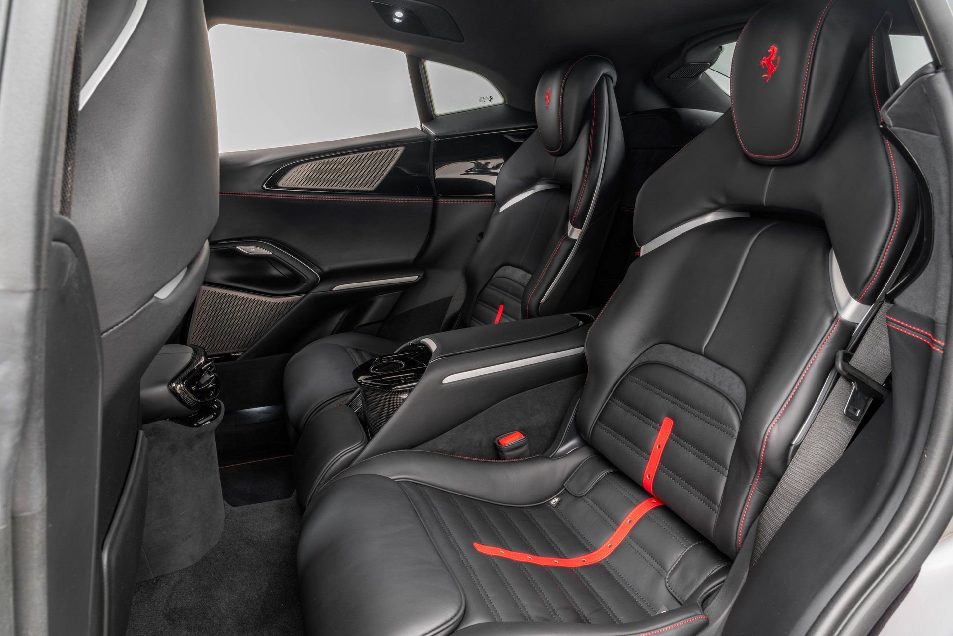 Certified 2024 Ferrari Purosangue AWD/4WD image 28
