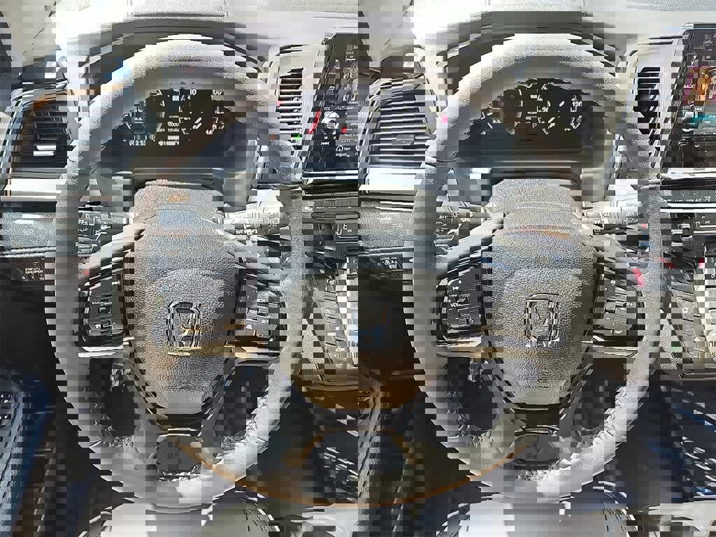 New 2026 Honda Odyssey Touring image 17