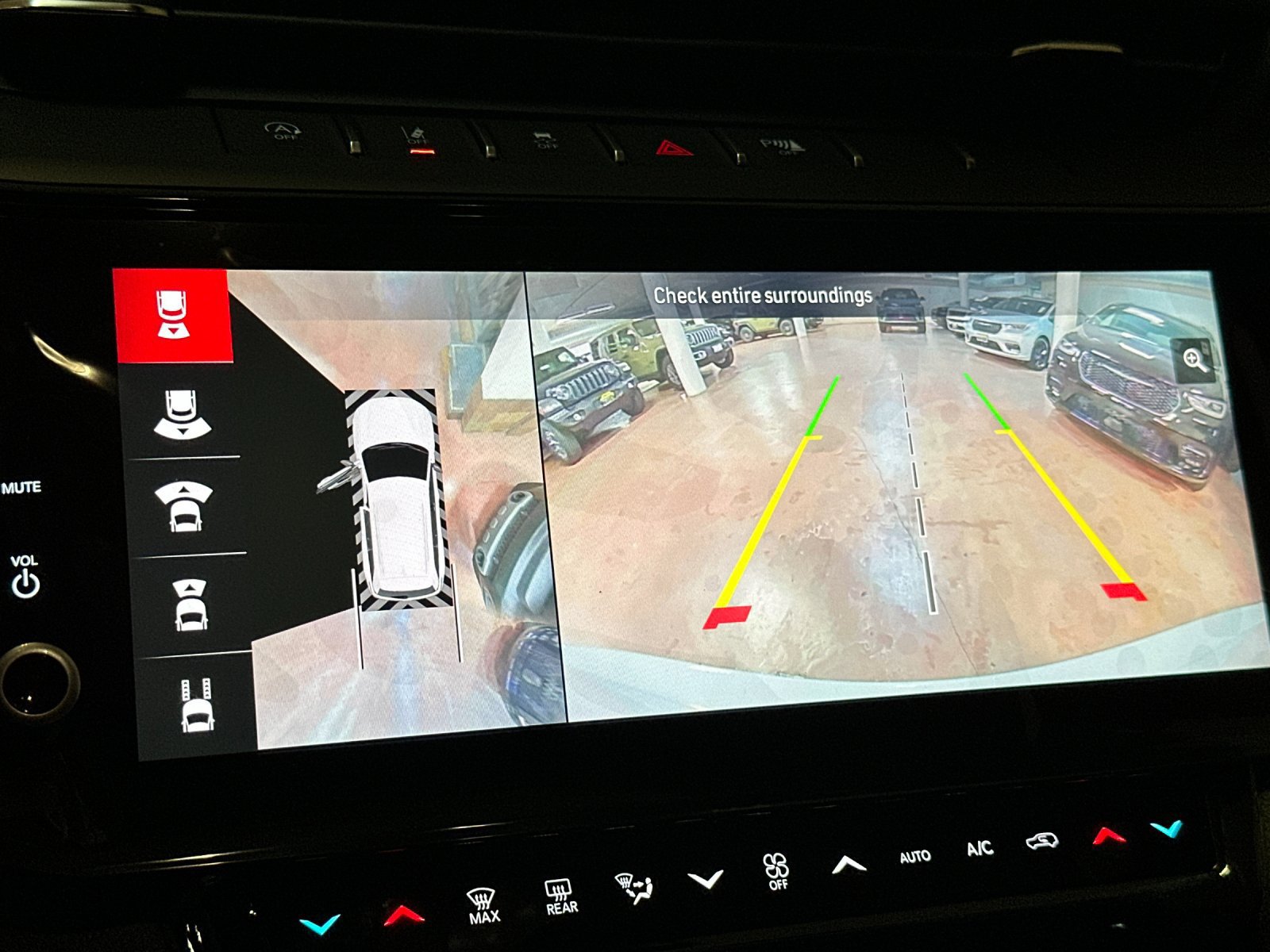 New 2026 Jeep Grand Cherokee Limited AWD/4WD image 19
