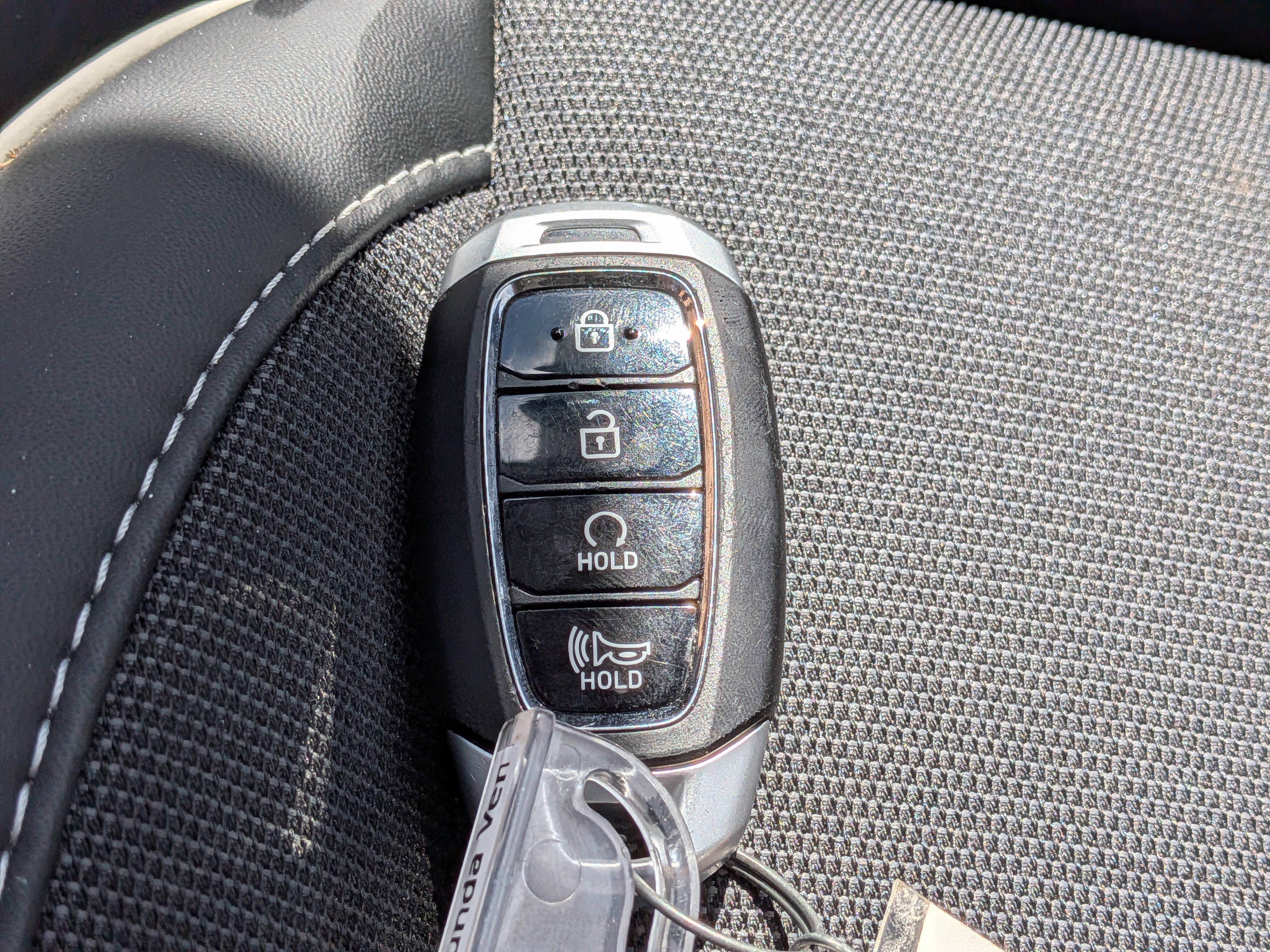 Used 2025 Hyundai Venue Limited FWD image 33