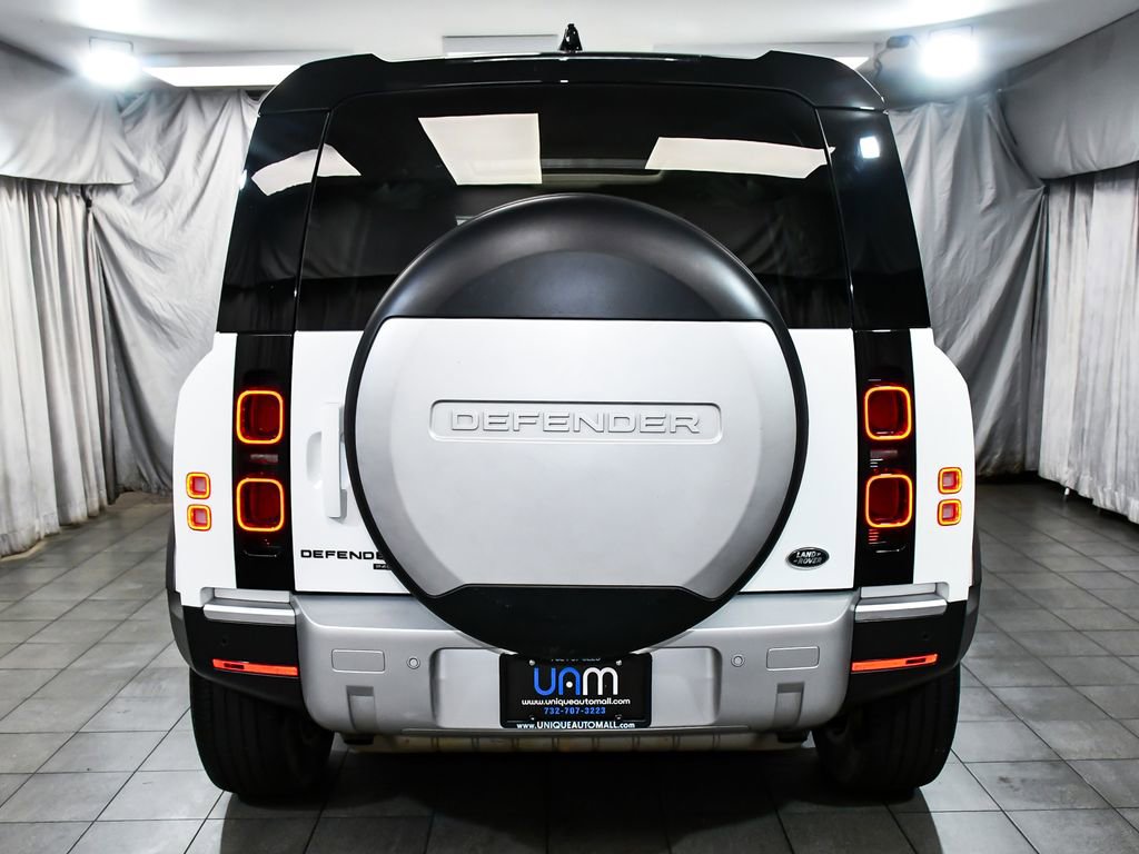 Used 2021 Land Rover Defender 110 SE AWD/4WD image 5
