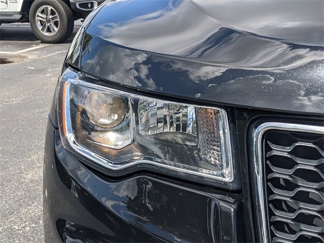 Certified 2019 Jeep Grand Cherokee Laredo w/ Laredo X Package image 8
