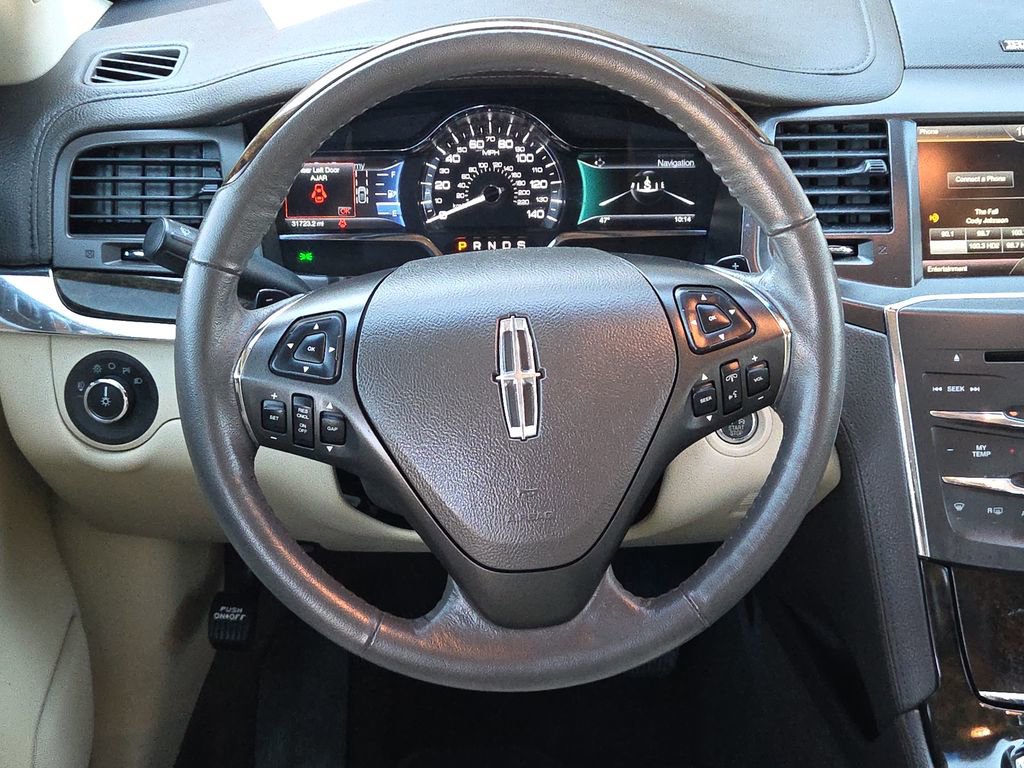 Used 2015 Lincoln MKS Elite w/ Equipment Group 101A image 15