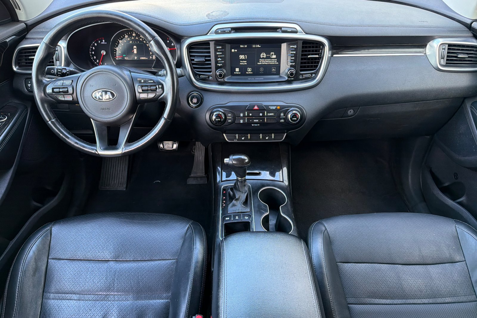 Used 2017 Kia Sorento EX AWD/4WD image 12