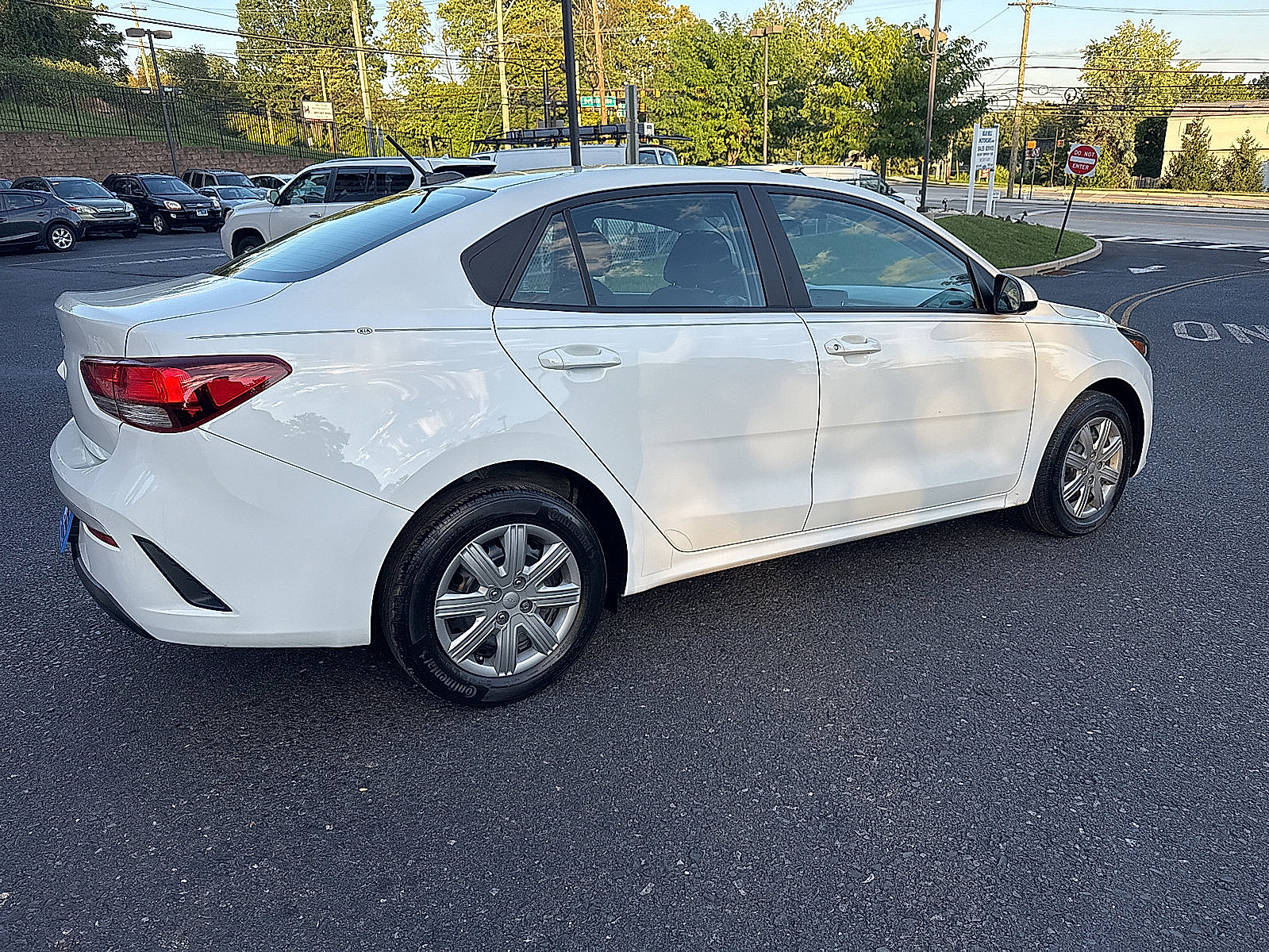 Used 2022 Kia Rio LX FWD image 5