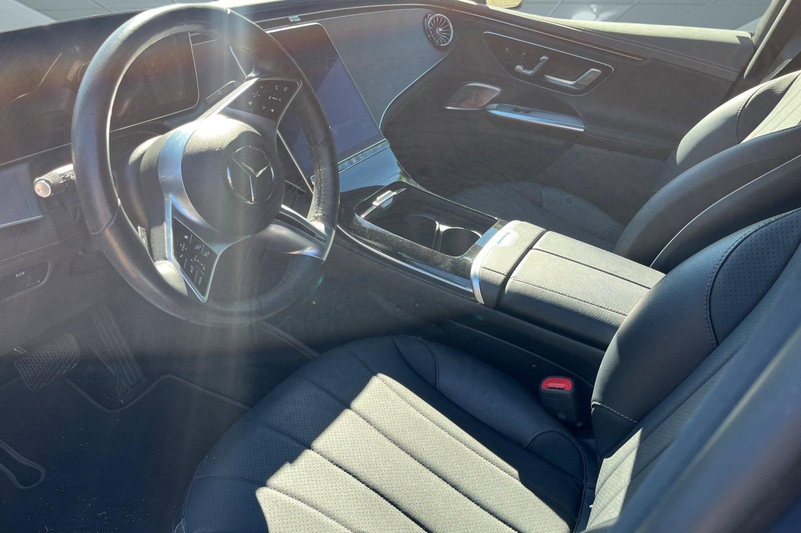 Used 2023 Mercedes-Benz EQE 350+ 4MATIC SUV image 4