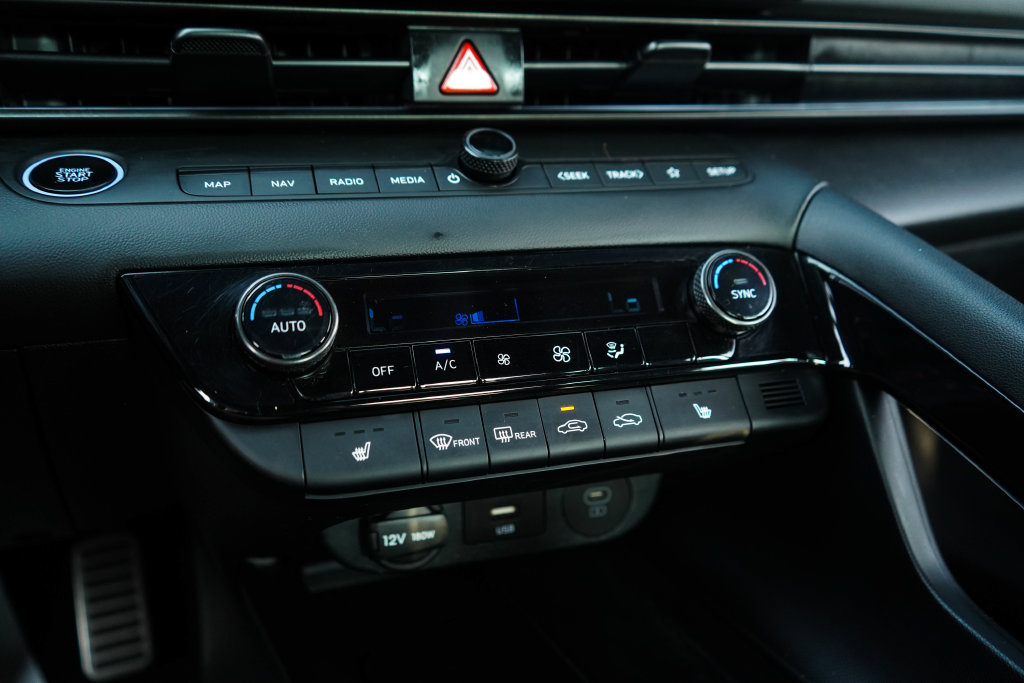 Used 2025 Hyundai Elantra N FWD image 27