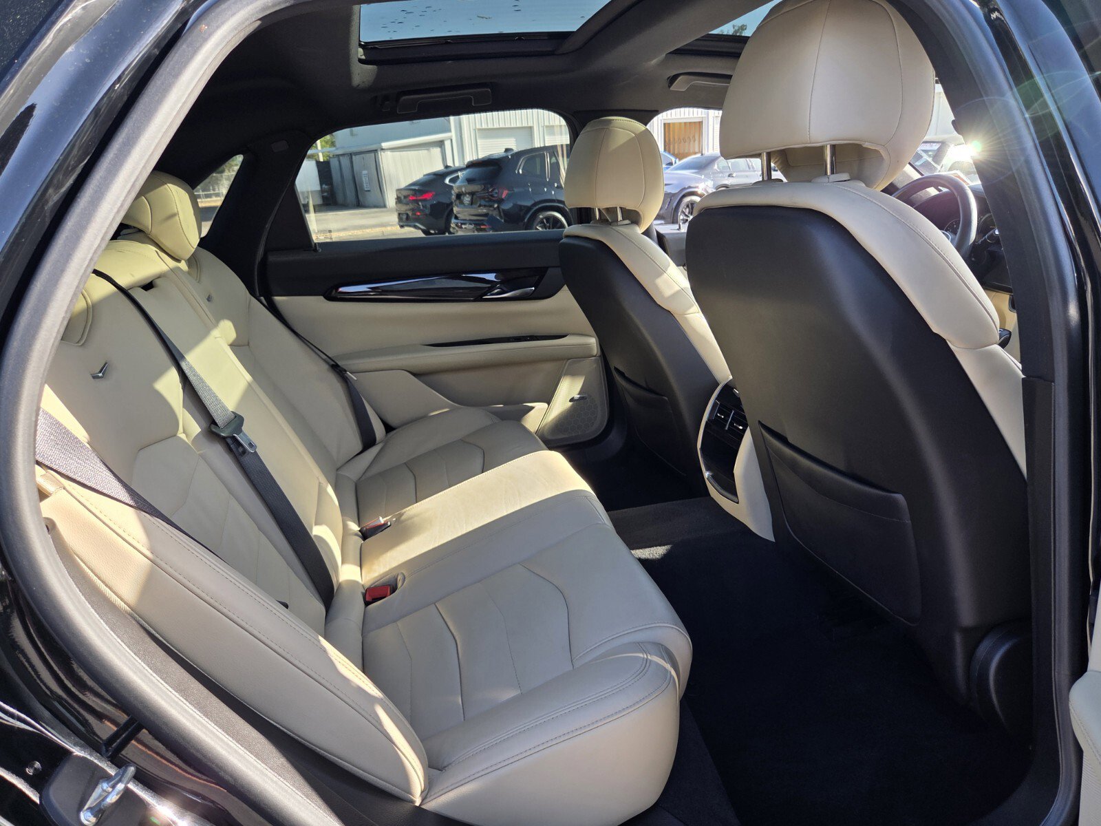 Used 2020 Cadillac CT6 Luxury image 16