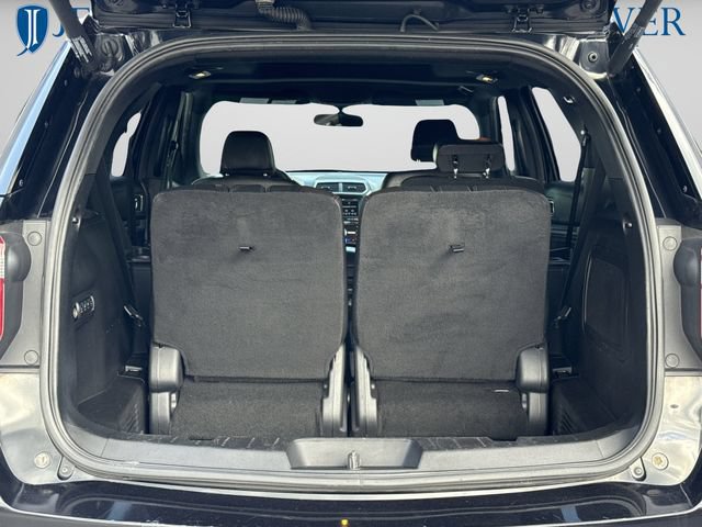 Used 2016 Ford Explorer Sport w/ Equipment Group 401A AWD/4WD image 18