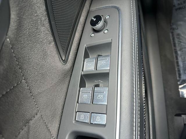 Certified 2023 Audi S8 AWD/4WD image 26