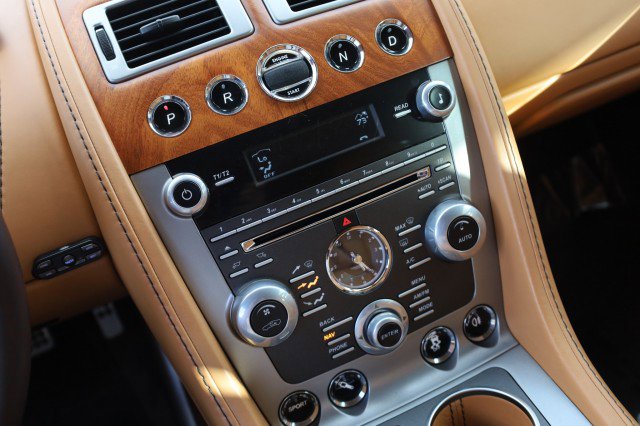 Used 2014 Aston Martin Rapide S image 34