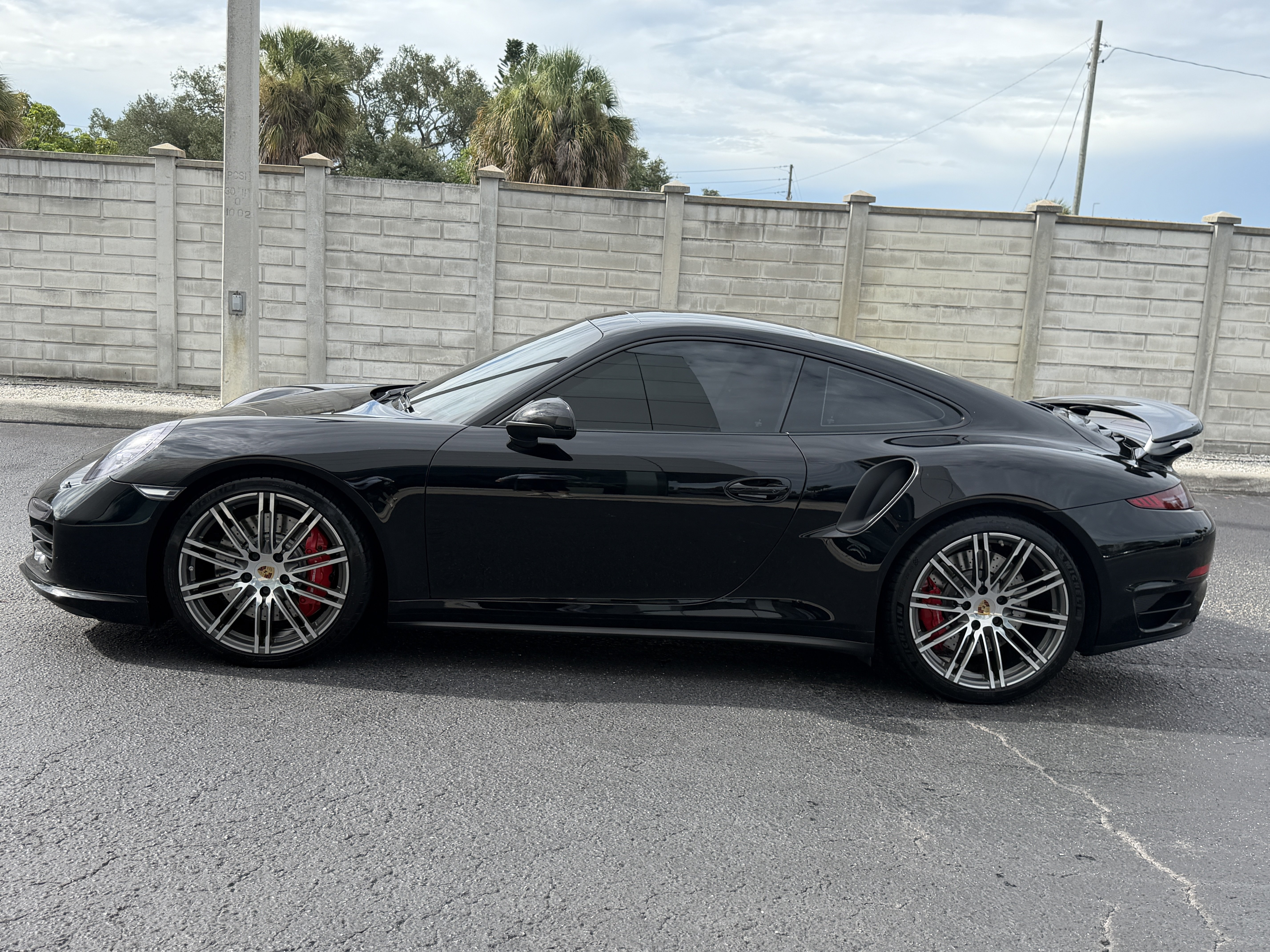 Used 2015 Porsche 911 Turbo AWD/4WD image 2