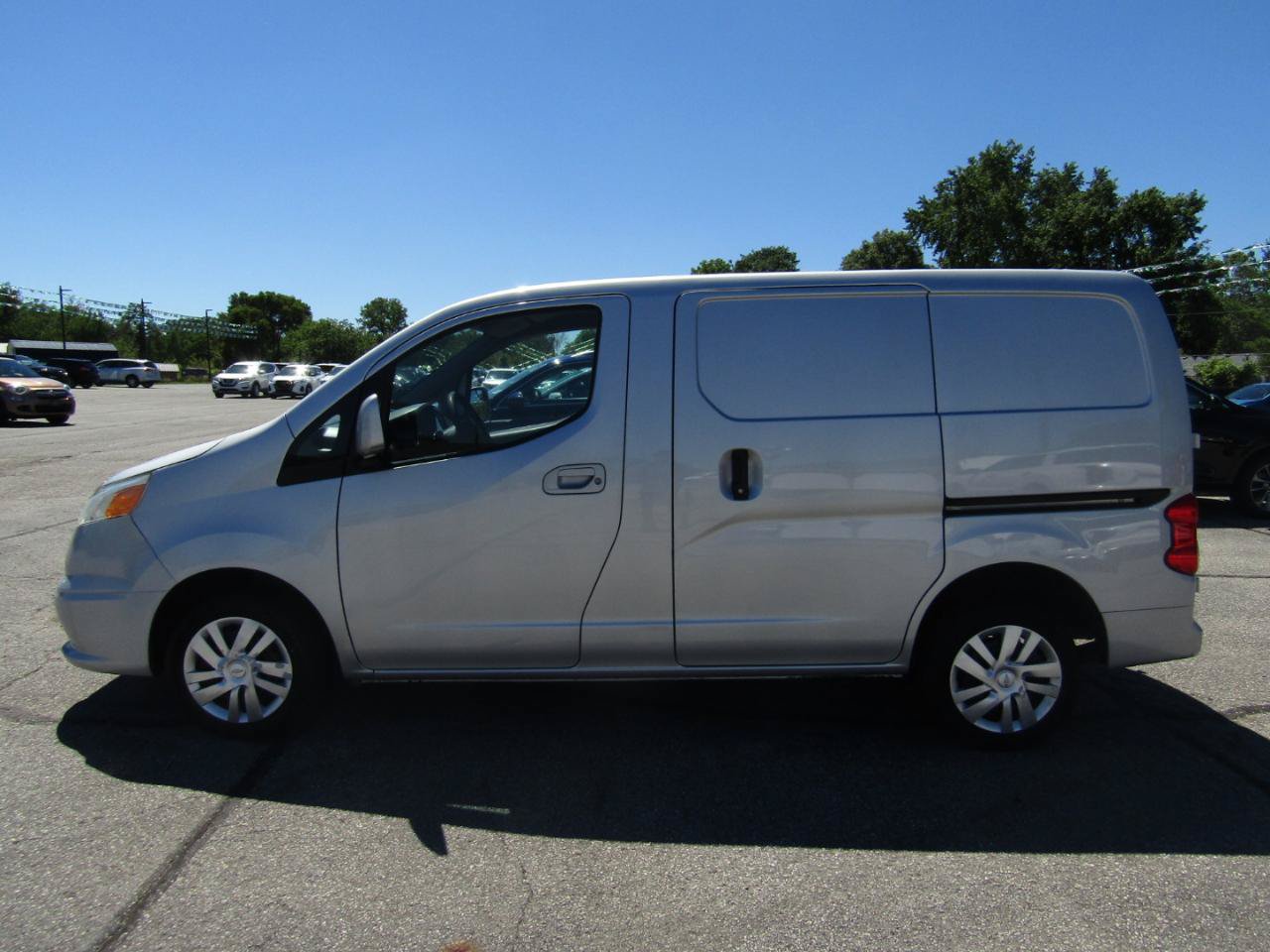 Used 2015 Chevrolet City Express LT w/ Technology Package FWD image 4