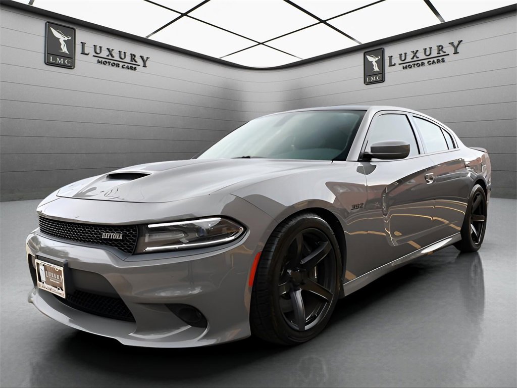 Used 2018 Dodge Charger R/T image 3