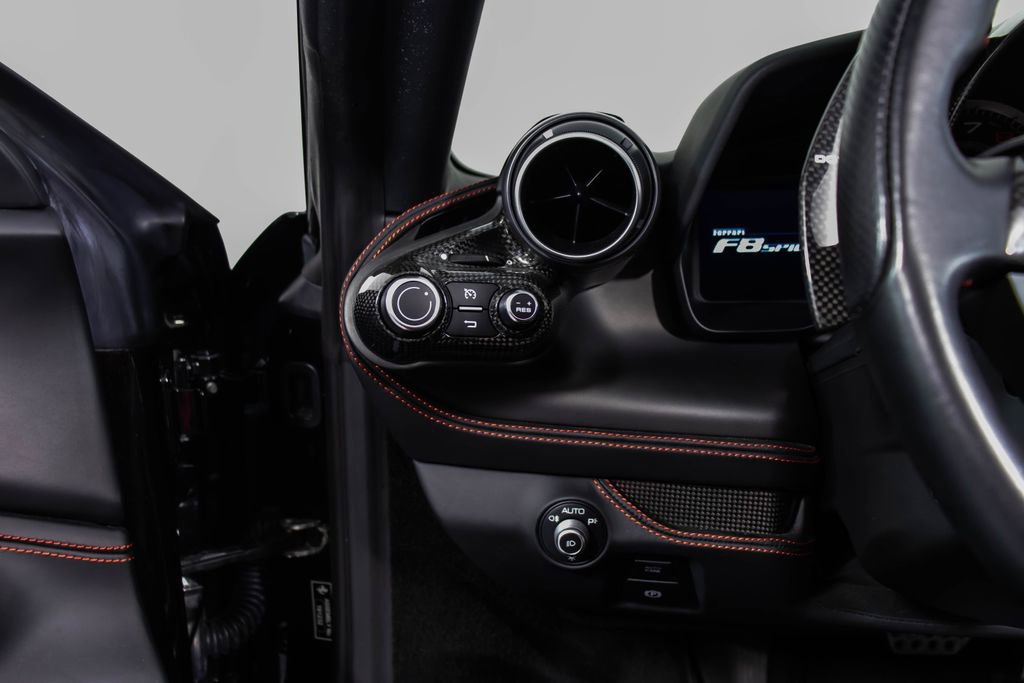 Certified 2022 Ferrari F8 Tributo image 37