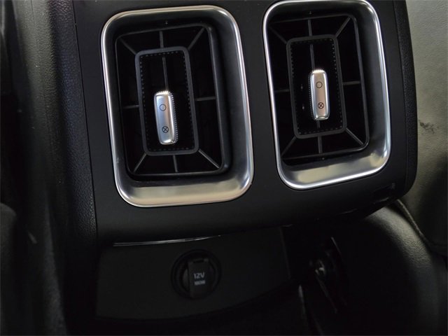 Certified 2025 Kia Sorento EX image 15