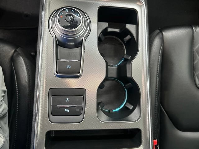 Used 2024 Ford Edge Titanium AWD/4WD image 16
