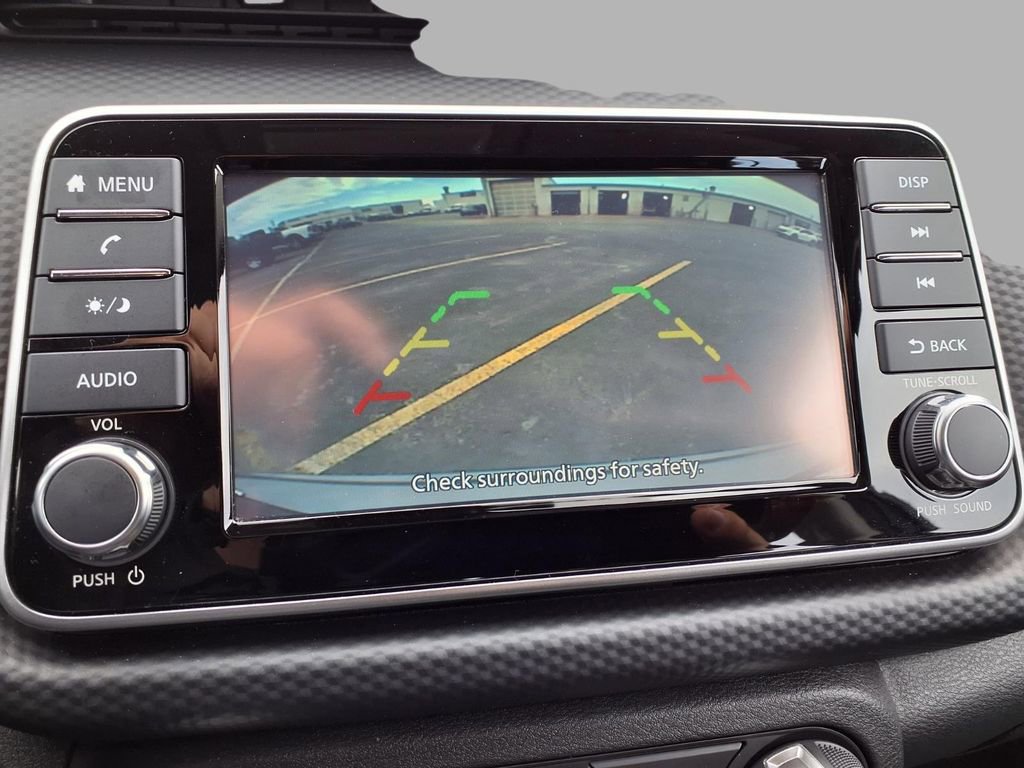 Certified 2025 Nissan Kicks Play S image 6