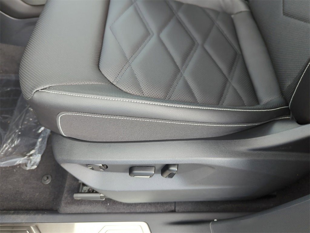 New 2026 Volkswagen Atlas SE image 30