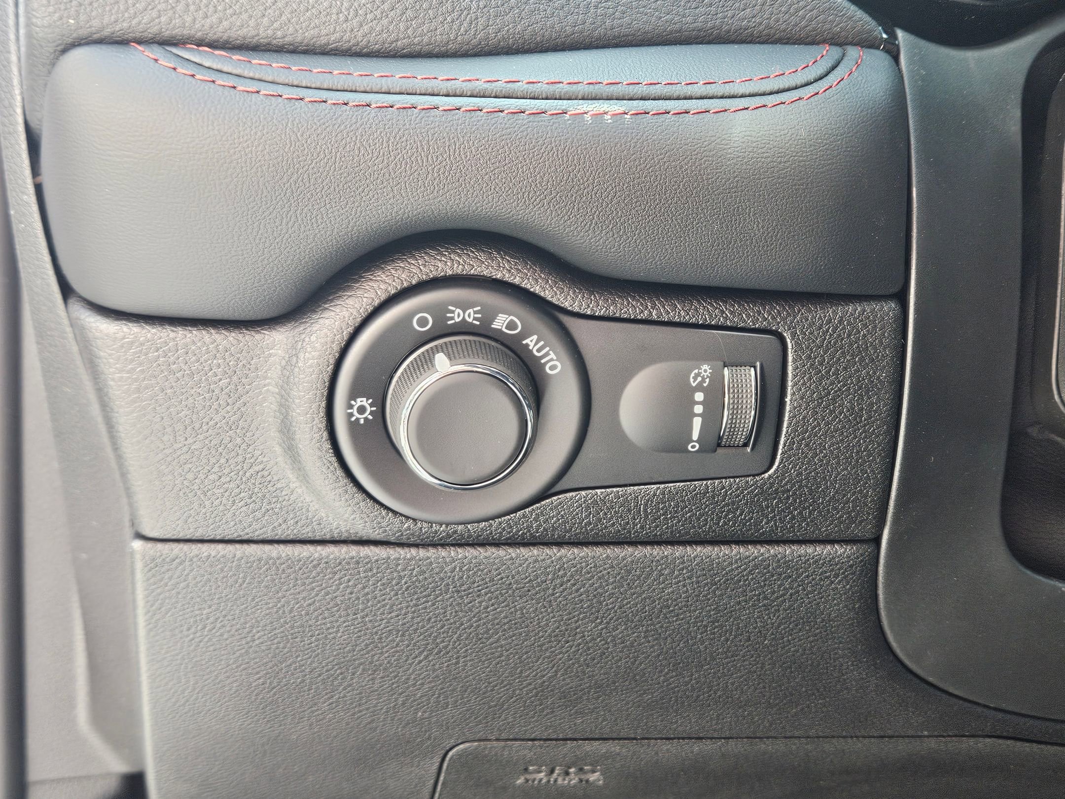 New 2026 Dodge Durango GT image 18