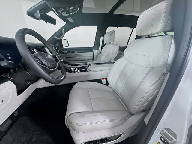 New 2026 Jeep Grand Wagoneer Summit image 24