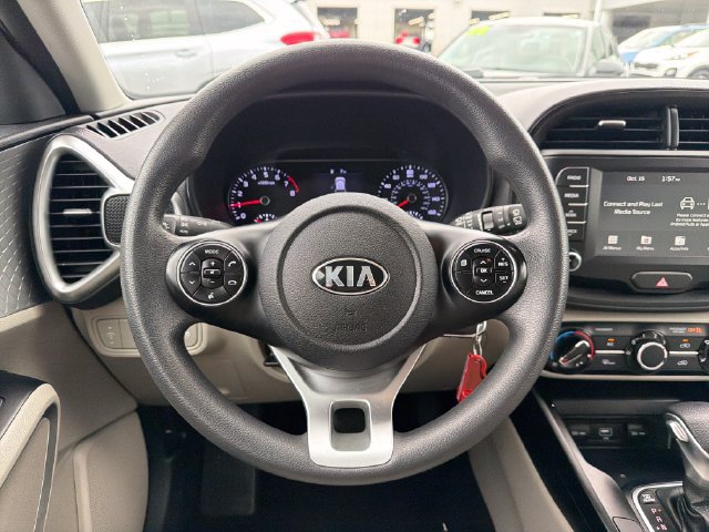Used 2021 Kia Soul LX FWD image 10