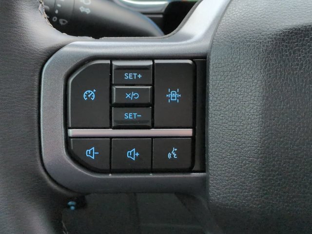 Used 2024 Ford F150 Lightning XLT AWD/4WD image 25