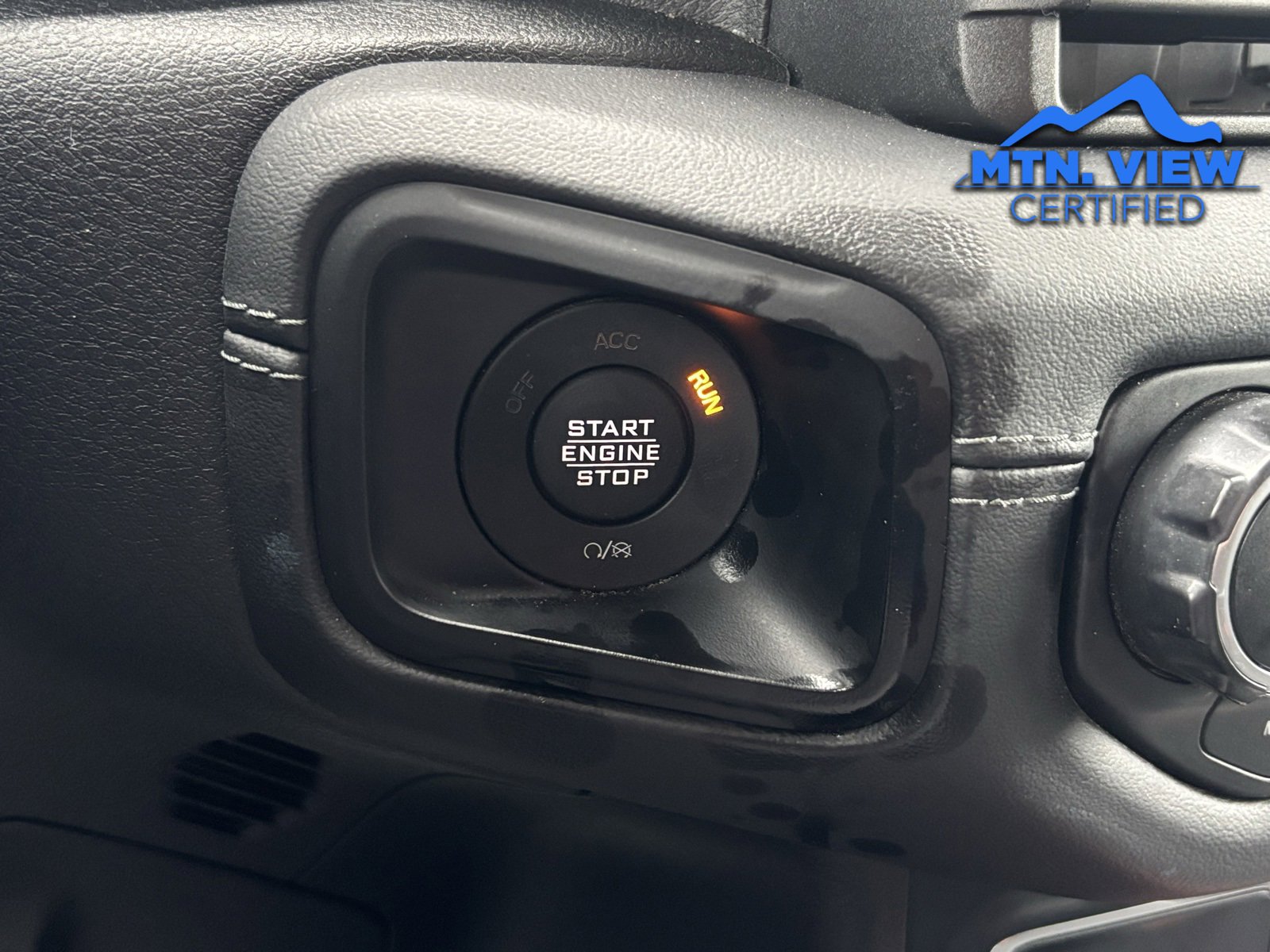 Used 2024 Jeep Wrangler Unlimited Rubicon 4xe image 25