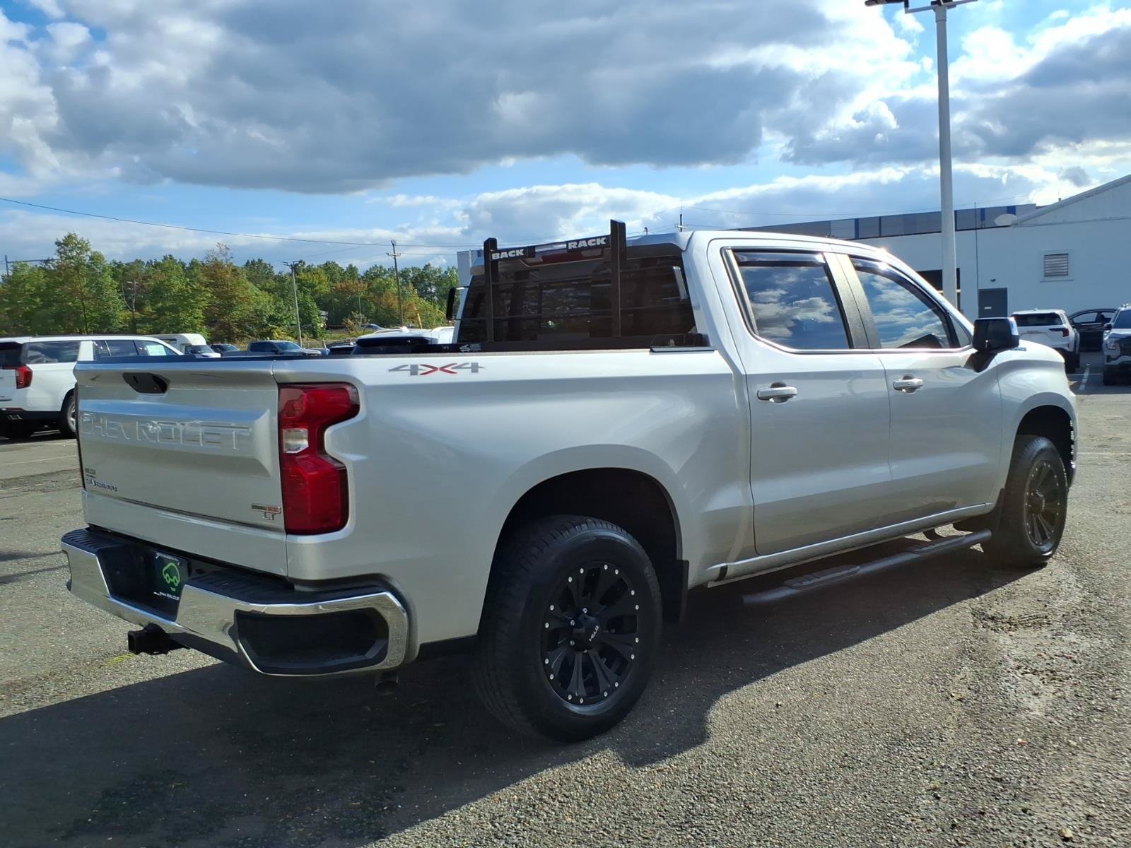Certified 2021 Chevrolet Silverado 1500 LT w/ Convenience Package II AWD/4WD image 6