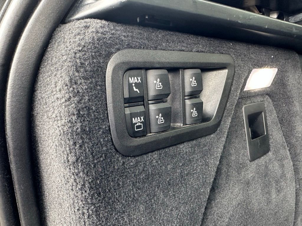 Used 2024 BMW X7 xDrive40i image 37