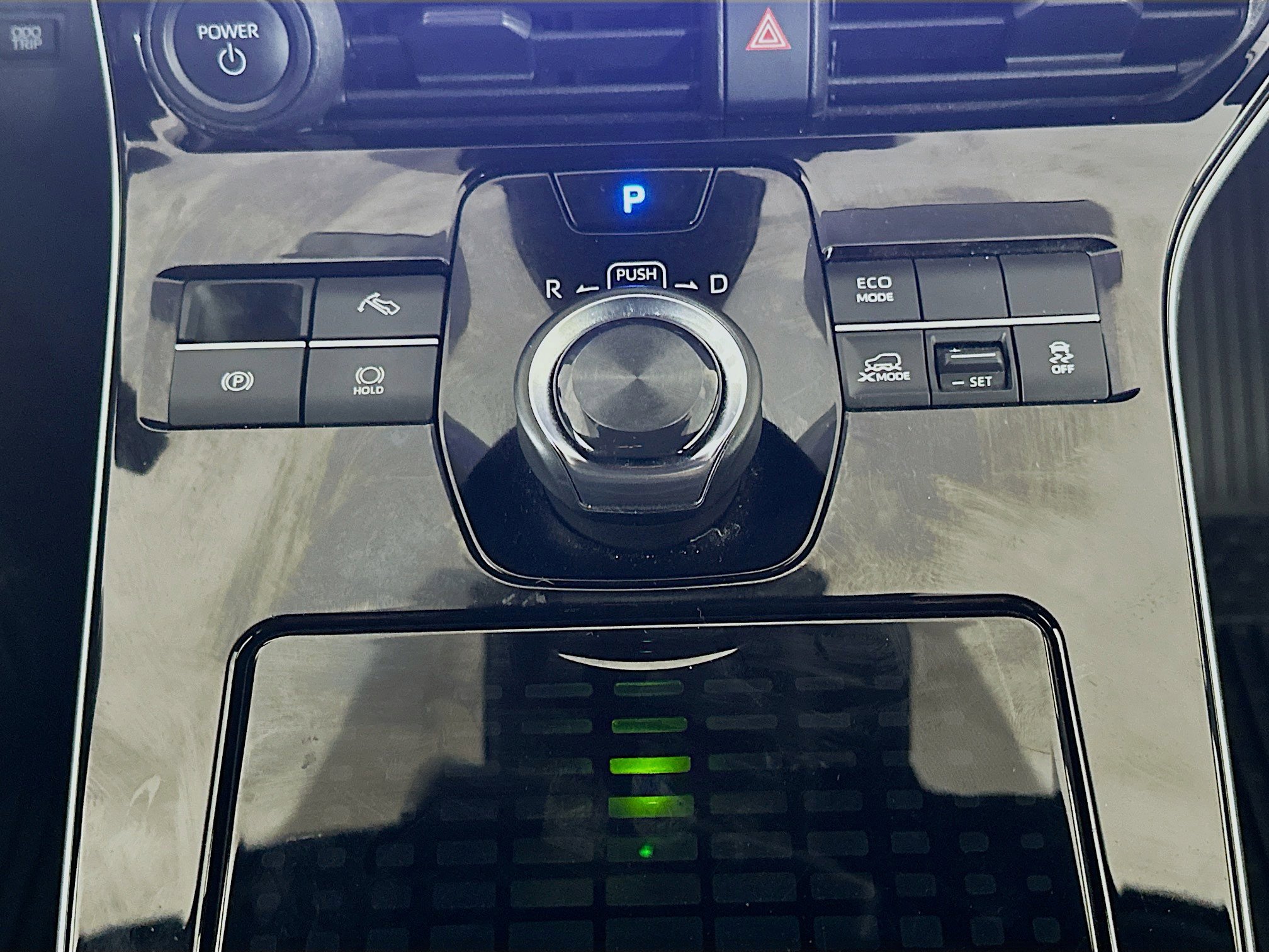 Used 2023 Toyota bZ4X XLE AWD/4WD image 25