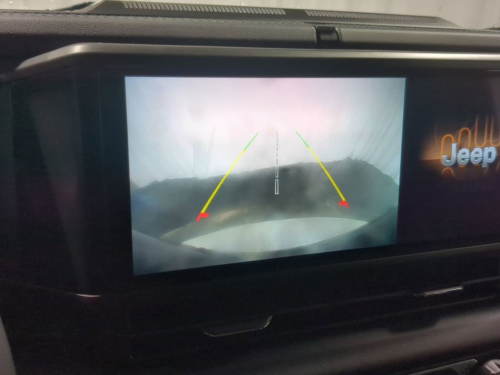 Used 2024 Jeep Wrangler Unlimited Sahara w/ Safety Group image 40