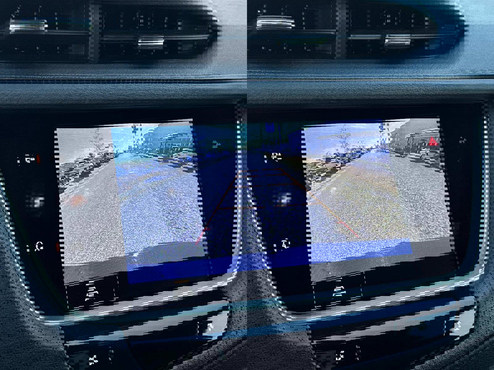 Certified 2025 Cadillac XT5 Premium Luxury image 28