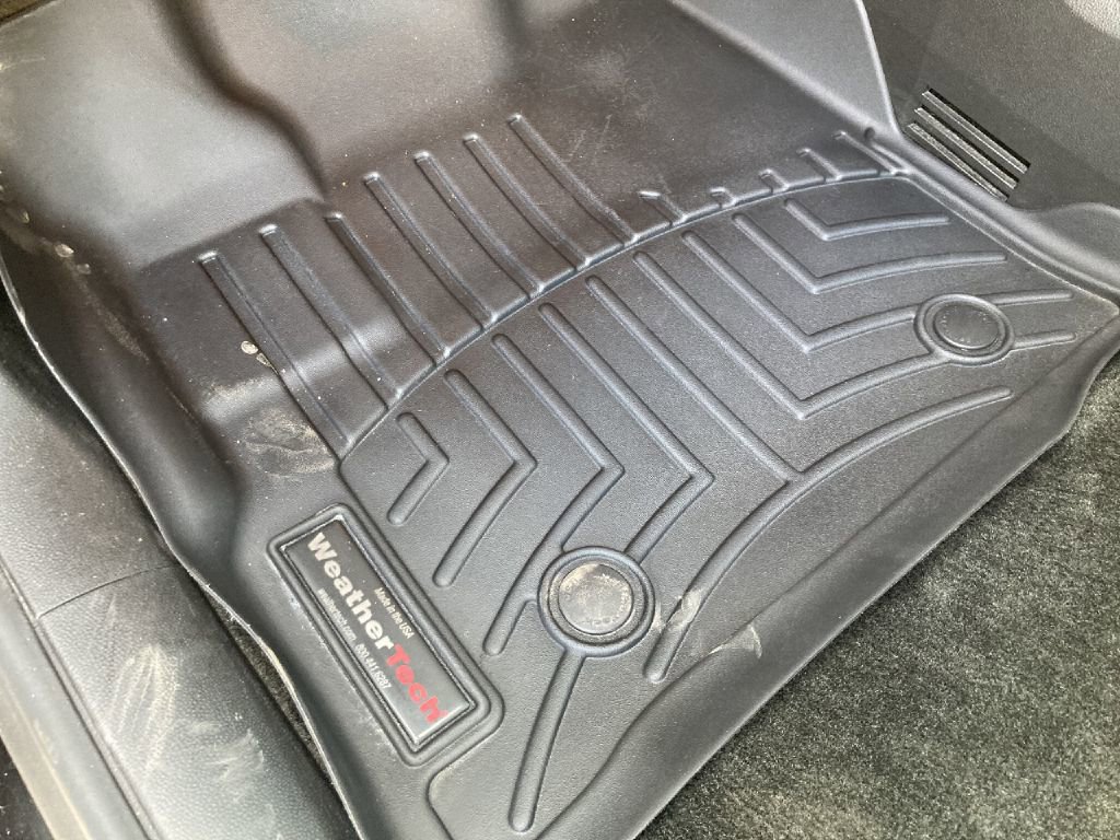 Used 2017 GMC Terrain SLT w/ Open Road Package image 18