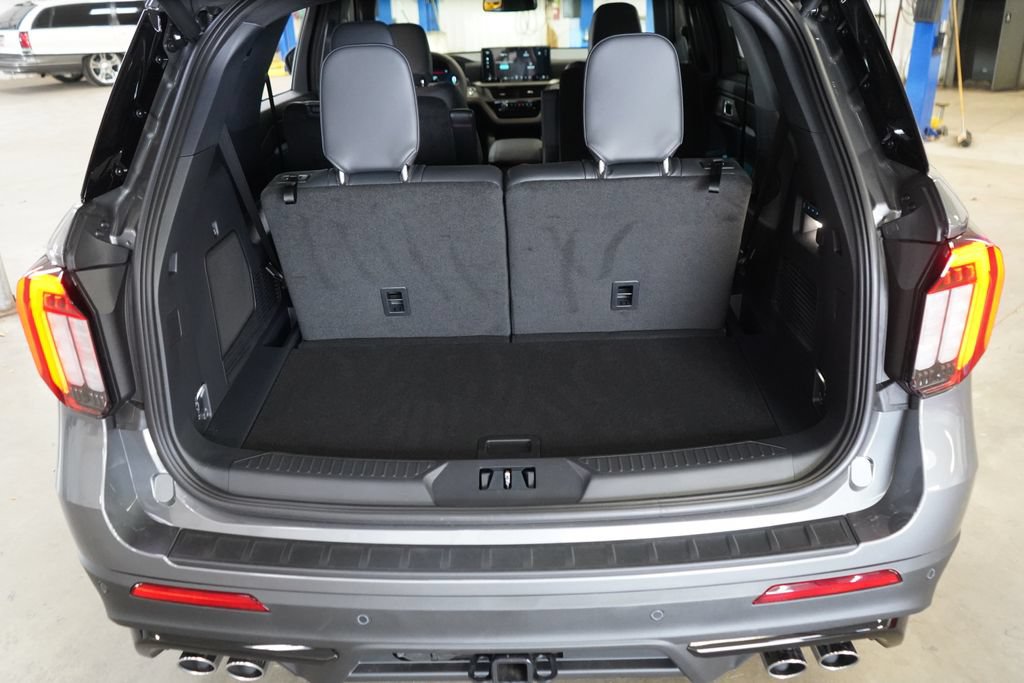 New 2026 Ford Explorer ST AWD/4WD image 24