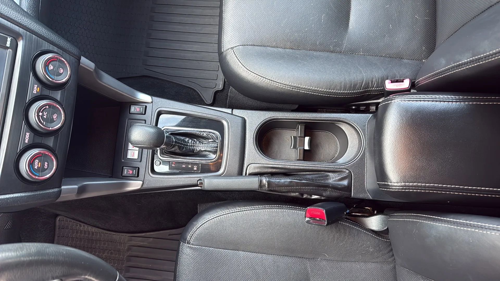 Used 2015 Subaru Forester 2.0XT Touring w/ Eyesight & Navigation System image 25