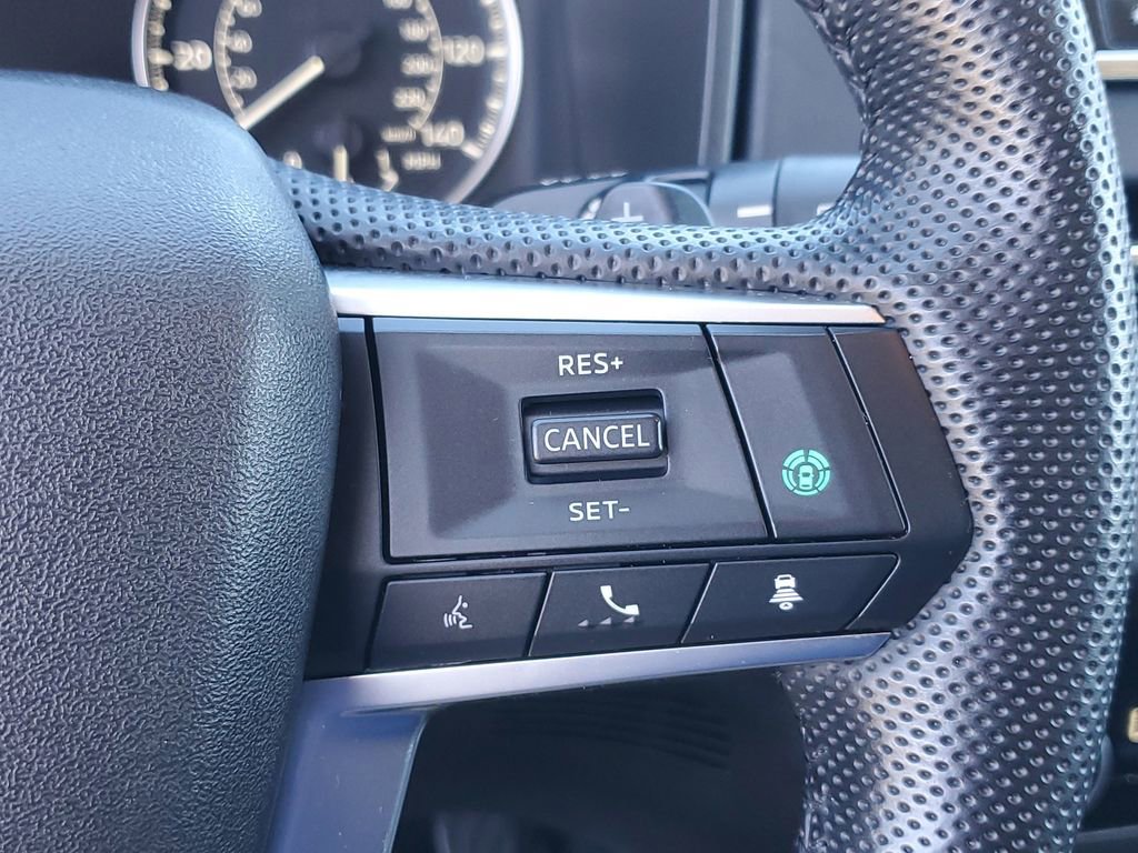 Used 2023 Mitsubishi Outlander SE image 23