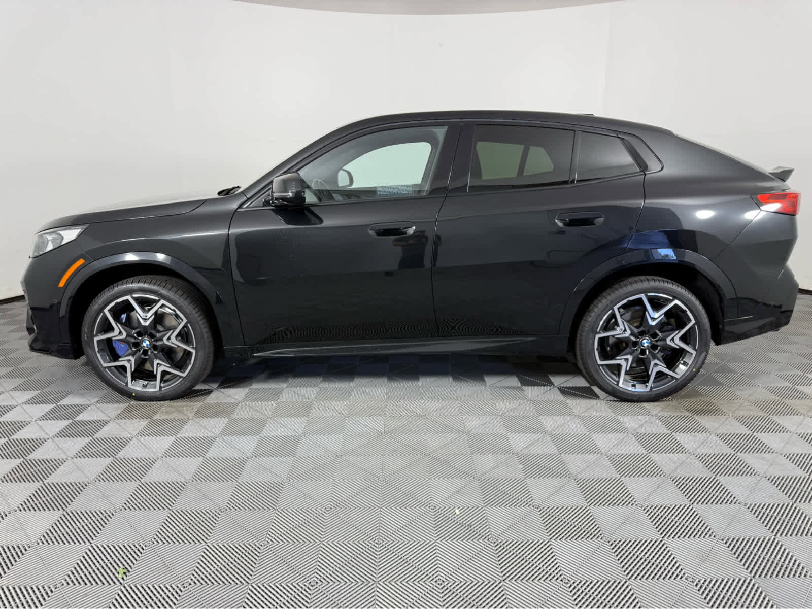 Certified 2024 BMW X2 M35i AWD/4WD image 6