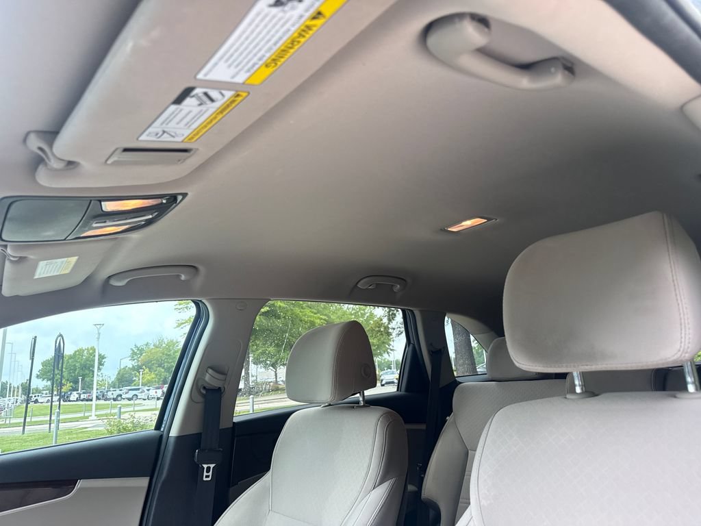 Used 2017 Kia Sorento FWD image 30