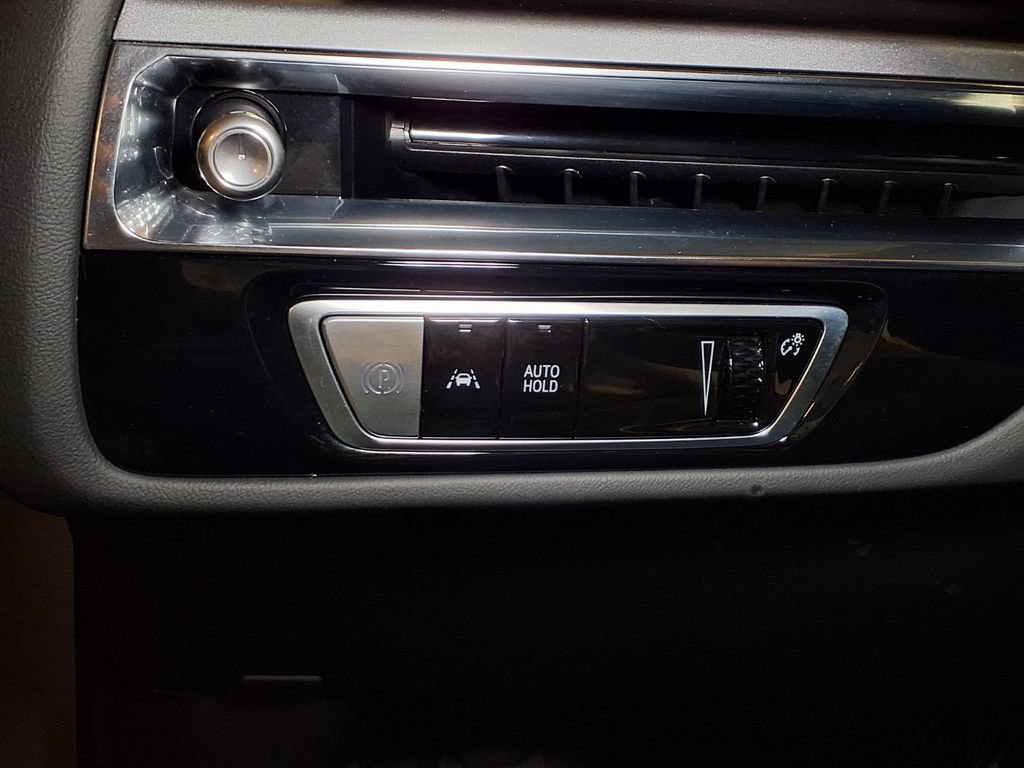 Certified 2024 Cadillac Lyriq Tech AWD/4WD image 11