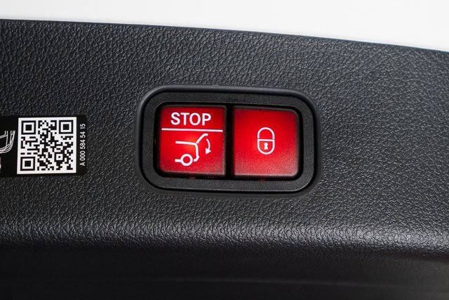 New 2026 Mercedes-Benz GLC 300 GLC 300 image 33